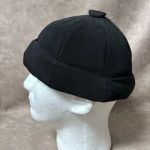 Neiman Marcus Vintage 1960’s Feather Hat Neiman Marcus | Accessories | Neiman Marcus Vintage 96s  main image 4